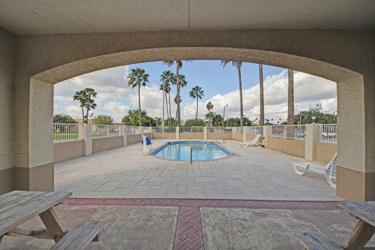 Motel 6-Edinburg, Tx Εξωτερικό φωτογραφία